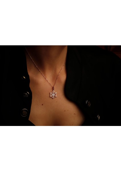 Kristal Çiçek Kolye fiyatları