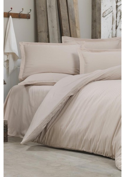 Stripe Çift Kişilik Pollysaten Nevresim Takımı Somon