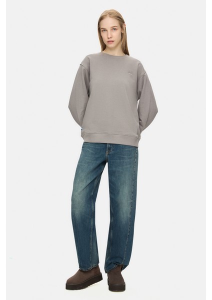 Sunnıva Koyu Gri Bisiklet Yaka Nakışlı Loose Fit Kadın Sweatshirt modelleri