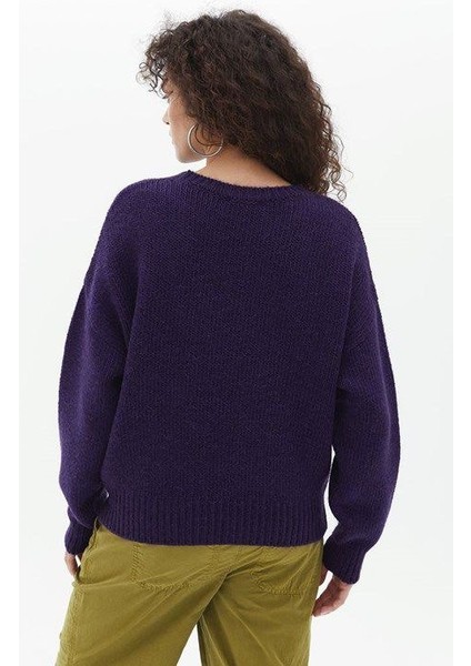 Bisiklet Yaka Çiçek Nakışlı Triko Kazak fiyatları