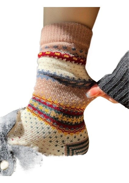 Kadın Çorapları Kalın Çizgi Haki Retro Etnik Tarzı Ins Trend Orta Bozul Yığın Çorapları (Yurt Dışından)