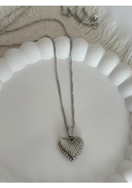 Xuping Kalp Model Bombeli Zirkon Taşlı Silver Renk Kolye fiyatları