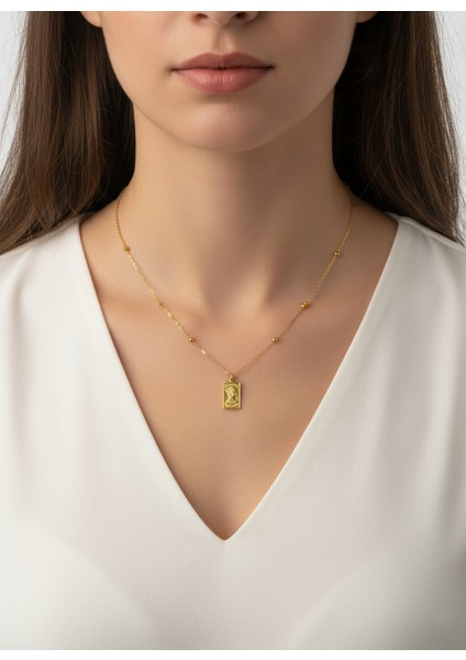 Antik Tanrıça Madalyon Çelik Kolye