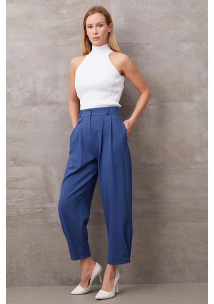 Paçası Düğmeli Yüksek Bel Pantolon fırsatları