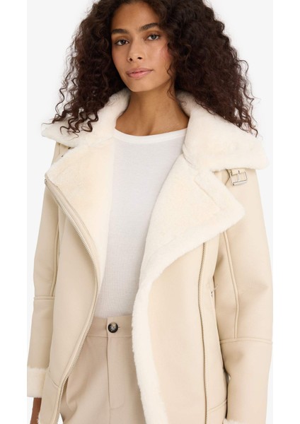 Su Geçirmez Oversize Geniş Kalıp Suni Kürk Astarlı Fermuarlı Mont F1823AX25WN fırsatları