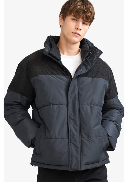 Oversize Geniş Kalıp Dik Yaka Kadife Detaylı Peluş Astarlı Mont E9976AX25WN