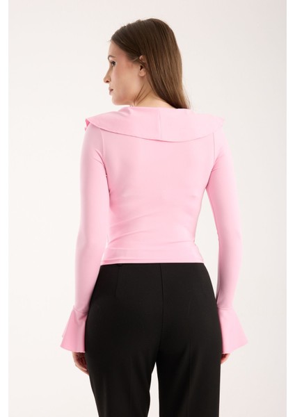 Kadın Volanlı Bluz fırsatları