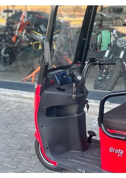 Greta Pro Üç Tekerlekli Yeni Canavar... Yasin Motorda (2025) fırsatları