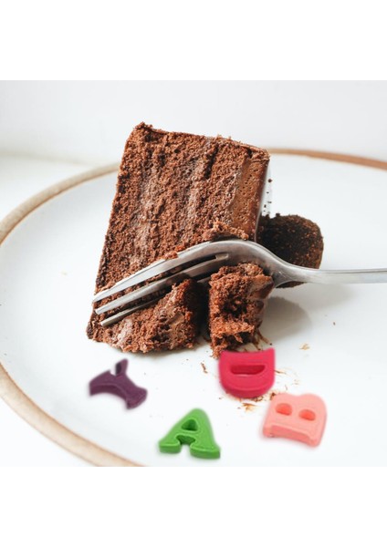 Mektup Kalıp Plastik Bakeware Pasta Mini Büyük Kek Dekorasyon Aracı Çikolata Fondan Kurabiyeler Kesici Cupcake (Yurt Dışından) fırsatları