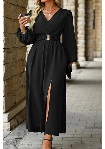 Siyah Kruvaze Yaka Uzun Kollu Maxi Elbise Yırtmaç Detaylı Beli Kemerli Tokalı Abiye