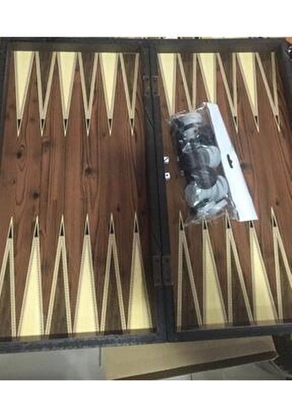 Platin Kaplama Büyük Boy Tavla Ceviz Ağaç Malzemeden 32 Adet Pul ve 2 Adet Zar ile indirimleri