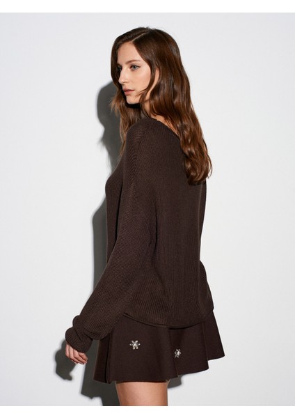 10804 Kayık Yaka Dökümlü Triko Kazak-Koyu Kahve fiyatları