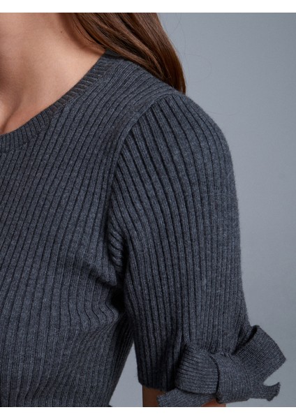 10828 Fitilli Kısa Kollu Kazak-Füme M. fırsatları