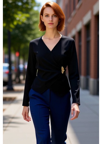 Kadın Kruvaze Toka Detaylı Dar Kalıp Dokuma Bluz Kaliteli Şık Rahat Modern Zarif Günlük