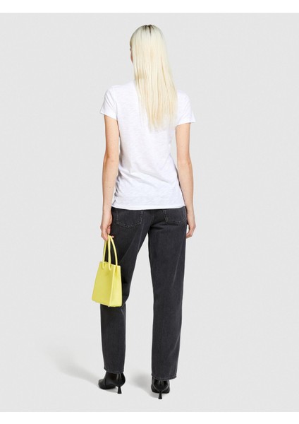 Pamuk Modal Karışımlı Normal Kalıp Bisiklet Yaka T-Shirt Kadın Beyaz T-Shirt - 324P3TNHL11A2