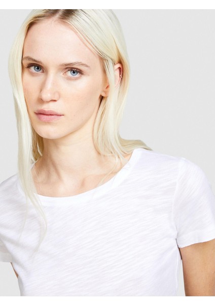 Pamuk Modal Karışımlı Normal Kalıp Bisiklet Yaka T-Shirt Kadın Beyaz T-Shirt - 324P3TNHL11A2 indirimleri