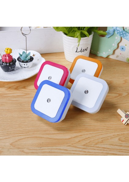 CT-9500 Priz Sistemli Fotoselli Ledli Sensörlü Gece Lambası Pembe Renk