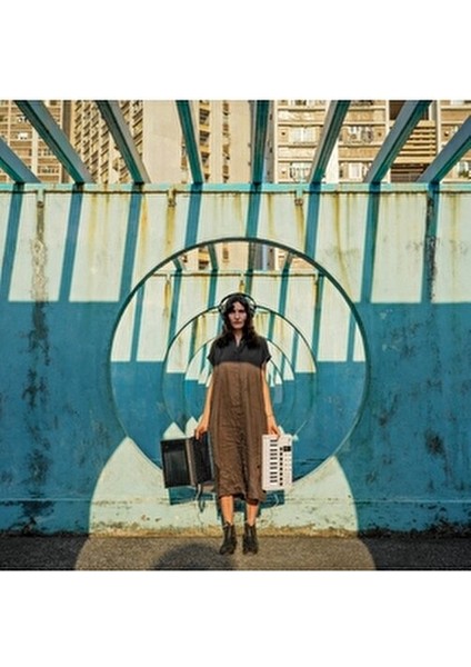 Minilab 3 Beyaz Midi Klavye 25 Tuşlu Hız Hassasiyetli Kontroller ile Müzik Üretimi İçin