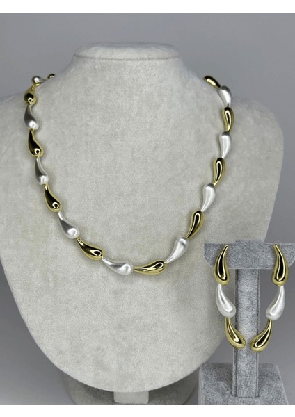 Beyaz ve Altın Renkli Ince Damla Şekilli Set