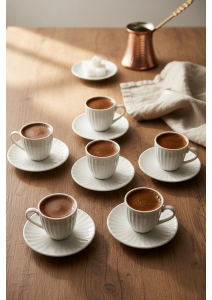 Karizma 6 Kişilik Kahve Fincan Takımı