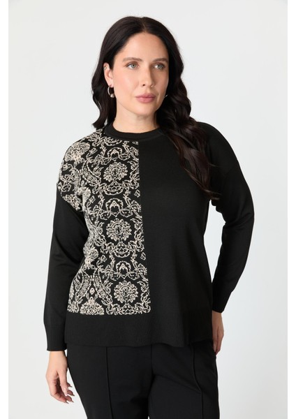 Büyük Beden Soyut Desenli Triko Kazak-Siyah/kemik fiyatları