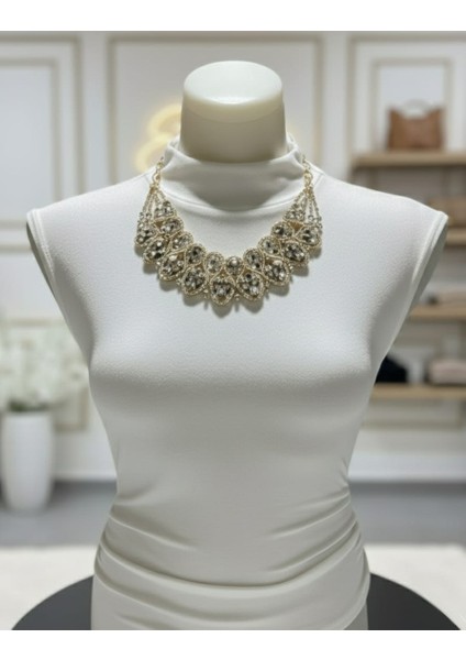 Ekru Kolsuz Boğazlı Asimetrik Kesim Fit Elbise / Bluz fiyatları