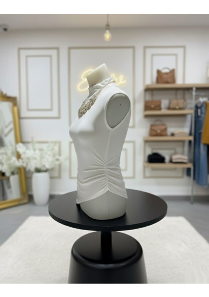 Ekru Kolsuz Boğazlı Asimetrik Kesim Fit Elbise / Bluz modelleri