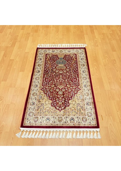 Mihrâb-I Gülzâr Motifli Ipek Seccade Kırmızı modelleri