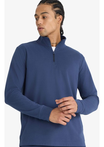 Fit Standart Fit Dik Yaka Yarım Fermuarlı Polar Sporcu Sweatshirt F2302AX25WN