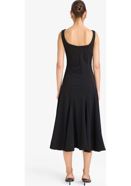 A Kesim Kare Yaka Krep Midi Elbise G0957AX25AU