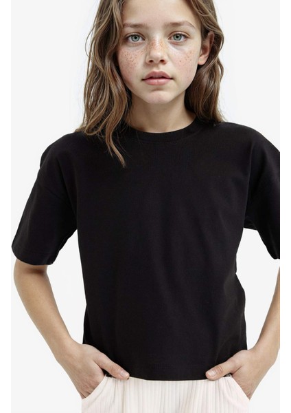 Kız Çocuk Relax Fit Bisiklet Yaka Basic Düz Kısa Kollu Tişört Z5095A625SM fırsatları