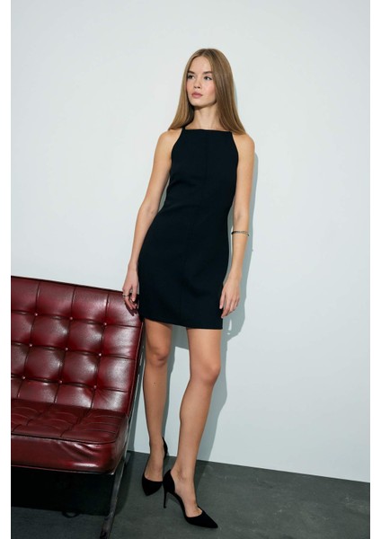 Kare Yaka Kolsuz Mini Elbise F1775AX25WN