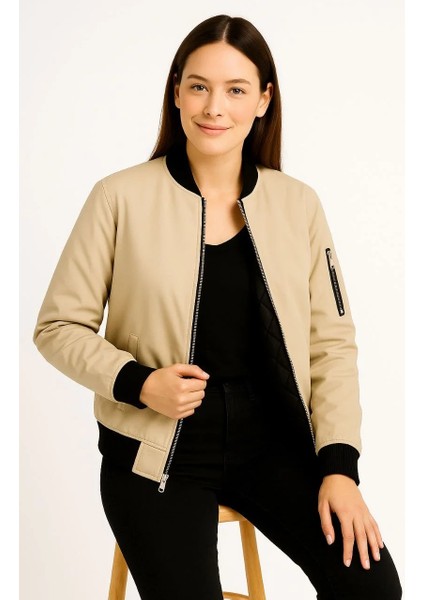 Kadın Bomber Mont Ceket – Fermuarlı, Kapitone Içi Astarlı, Su Itici Kumaş, Regular Fit, Yandan Cepli, Günlük Bahar & Kış Şık Rahat Stil - Bej