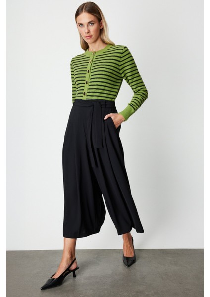 Kadın Beli Kemerli Pileli Pantolon 64151 Siyah modelleri