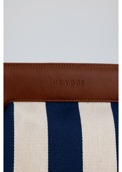Kadın Lacivert Çizgi Desenli Kanvas Clutch El Çantası