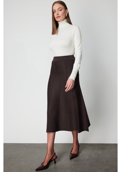 Kadın Pileli Midi Triko Etek 65210 Kahverengi fiyatları