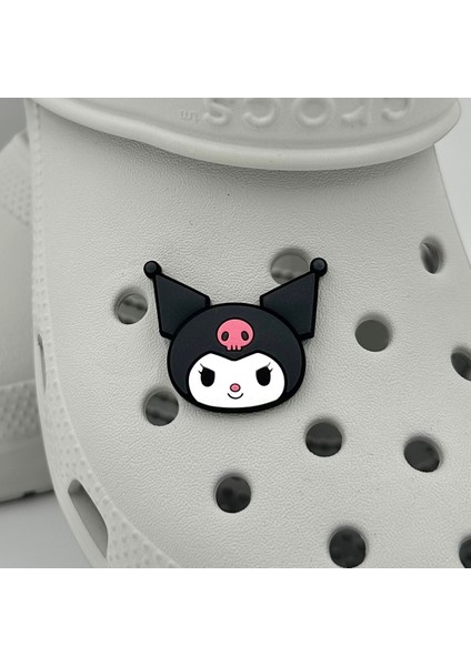 Terlik Süsü ve Aksesuarı , Çanta Süsü – Jibbitz 3D Kuromii Logo Aksesuar