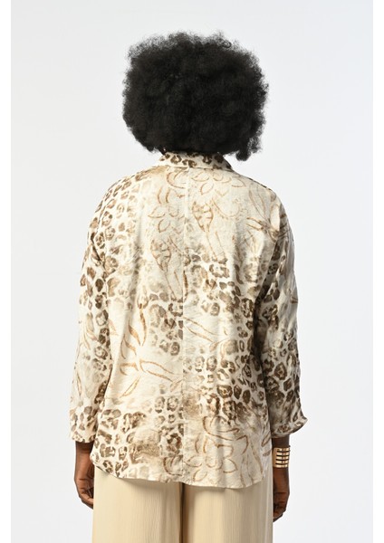 Kadın Leopar ve Çiçek Desenli Gömlek indirimleri