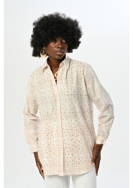 Kadın Ekose Desenli Vizon Renk Önü Taş Işlemeli Oversize Kesim Gömlek fiyatları