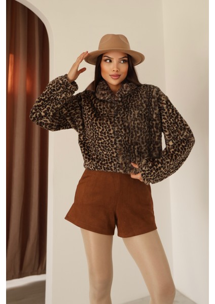 Kadın Leopar Desenli Fermuar Detaylı Crop Ceket fiyatları