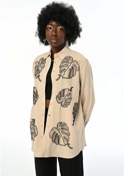 Kadın Önü Taş Işlemeli Oversize Gömlek