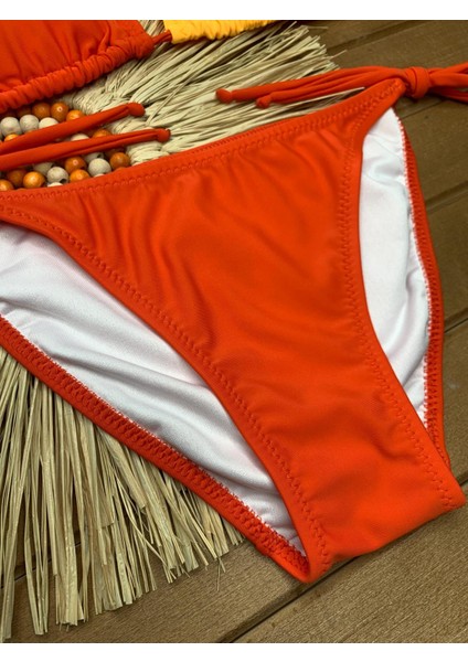 Kadın Likralı Yandan Boyundan Bağlamalı Şık Ipli Üçgen Bikini Takım
