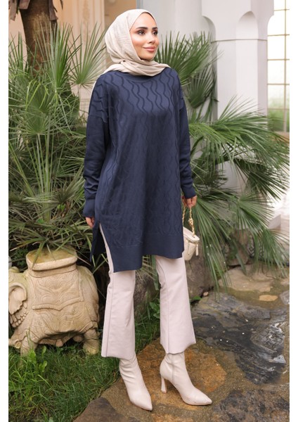 Lacivert Bisiklet Yaka Soğuk İplik Triko Tunik