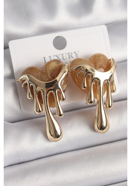 Pirinç Gold Renk Krem Sedefli Akan Kalp Model Kadın Küpe - Lisinya