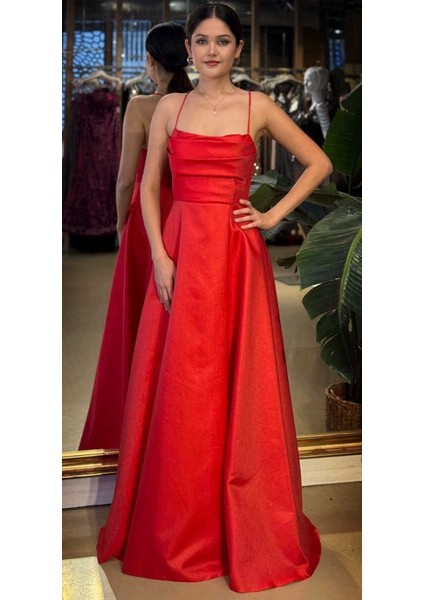 Kırmızı Degaje Yaka Ip Askılı Sırt Dekolteli Kloş Etekli Saten Uzun Abiye Elbise 11104-03