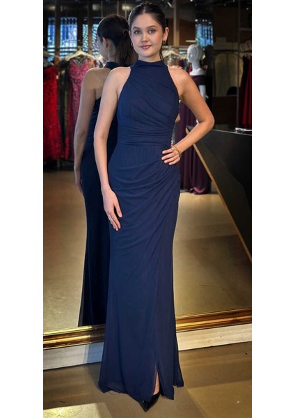 Lacivert Halter Yaka Yırtmaçlı Düz Kesim Likralı Tül Uzun Abiye Elbise 11084-09