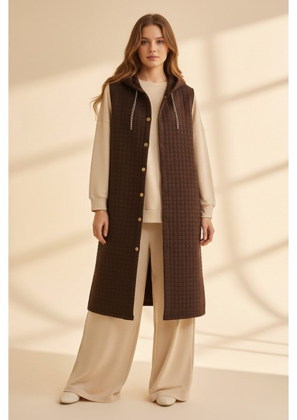 Düğme Detaylı Kapüşonlu Kapitone Yelek 110CM