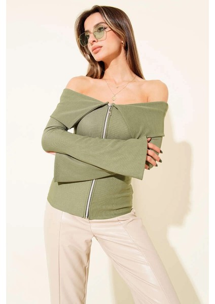 Omzu Açık Fermuarlı Bluz Haki T4330 fiyatları