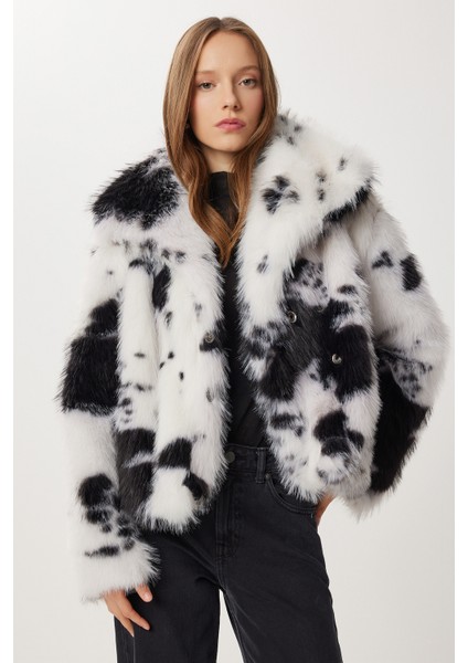 Hayvan Desenli Suni Kürk Ceket LZH0019 Ekru Siyah