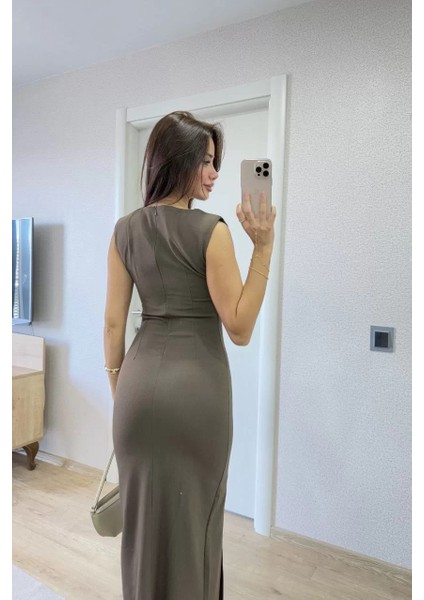 Yırtmaç Detaylı Sırtlı Kapalı Yandan Derin Yırtmaç Detaylı Kolsuz Elbise - Antrasit fiyatları